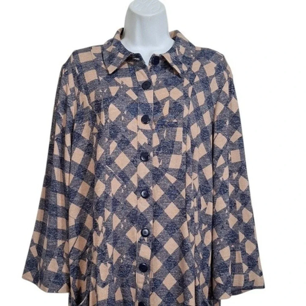 Attitudes by Renee Top Womens M‎ L Blue Beige Casknit Plaid Cozy Shacket Jacket